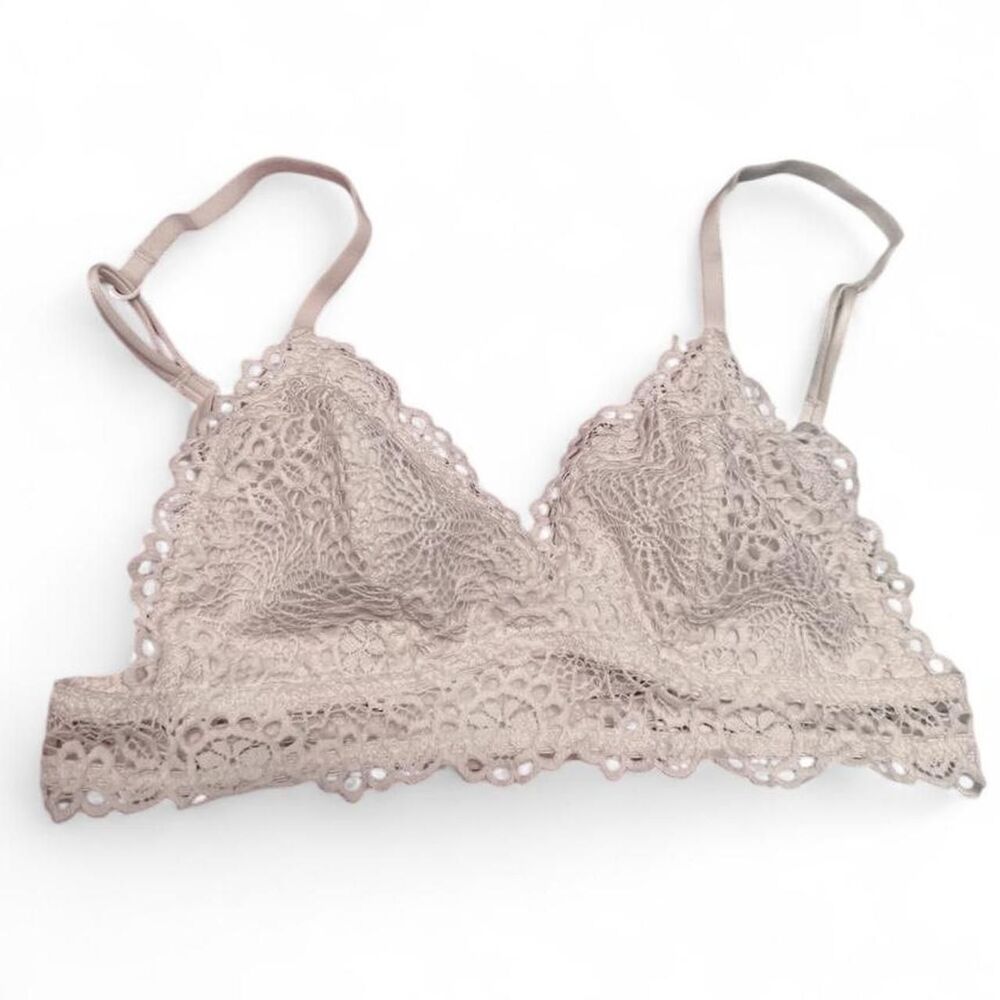 Colsie Women's White and Cream Bra